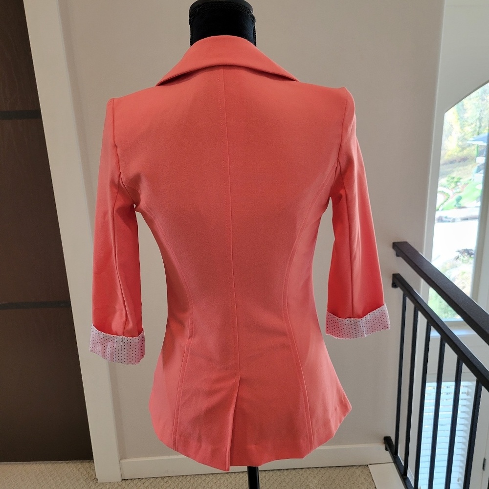 Jacket - Picture 4 of 7